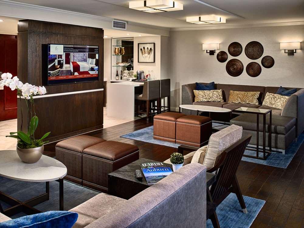 The Hotel At Auburn University Room photo