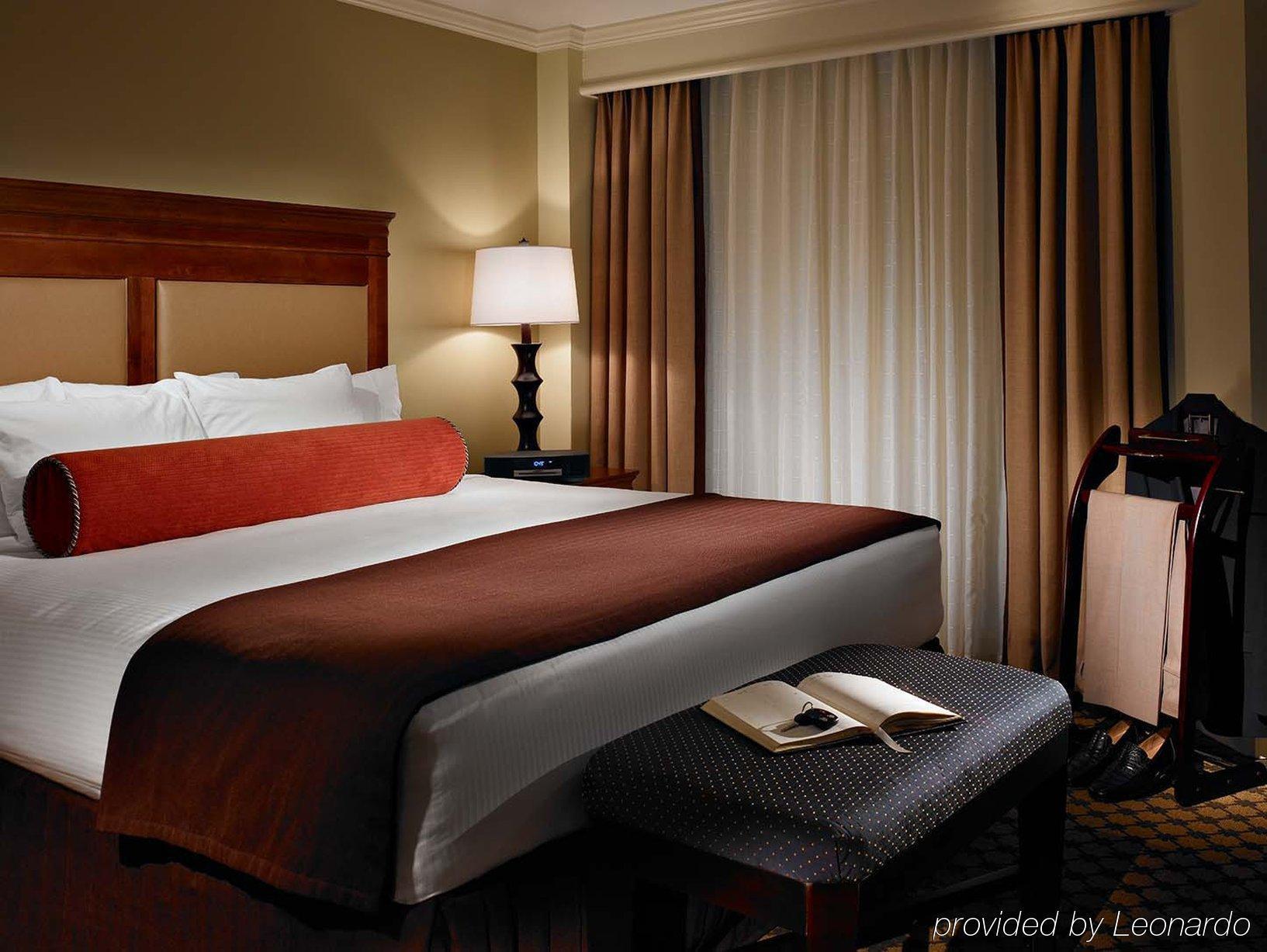 The Hotel At Auburn University Room photo